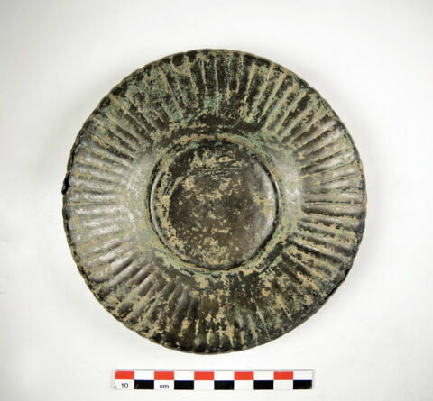 vase, image 3/3