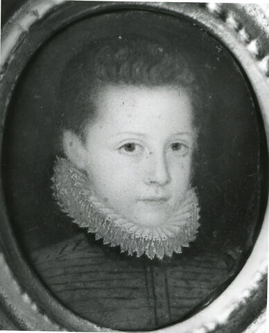 Portrait d'un enfant en costume de l'époque de Charles IX, image 7/7