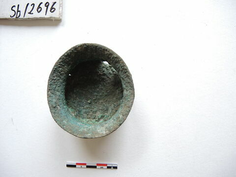 vase, image 2/2