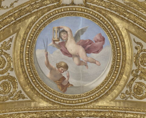 Plafond : Salle des Antonins - Les Génies du Temps (deux Amours tenant l'un un compas, l'autre un sablier), sur la voûte, côté est au centre, image 2/6