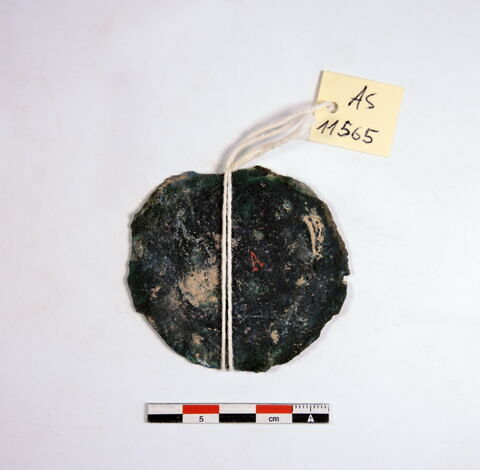 disque  ; vase  ; plateau de balance