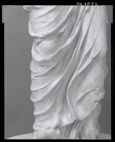 statue, image 19/22