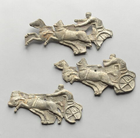 relief ; applique, image 2/3