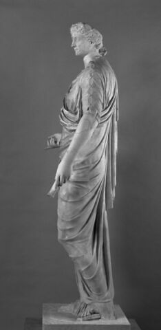 statue, image 12/17