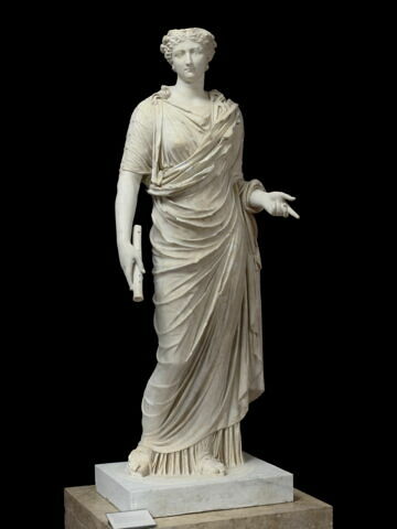 statue, image 6/17