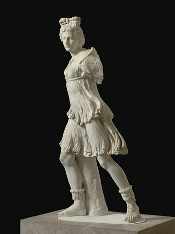 statue, image 3/7