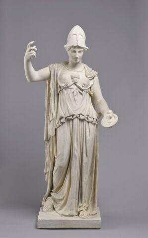 statue