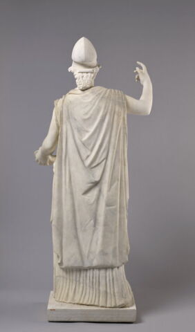 statue, image 3/4