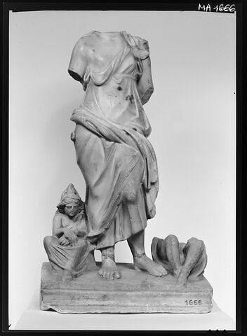 groupe de statuettes, image 5/5