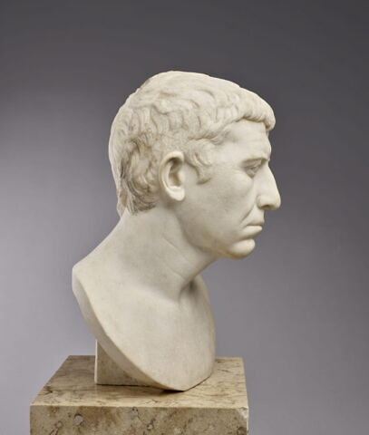 Corbulon, image 2/9