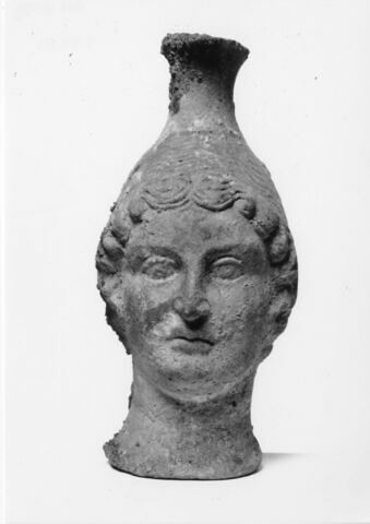 œnochoé ; vase plastique, image 3/3