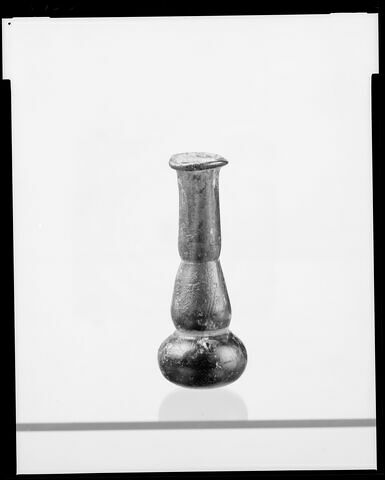 unguentarium, image 2/2