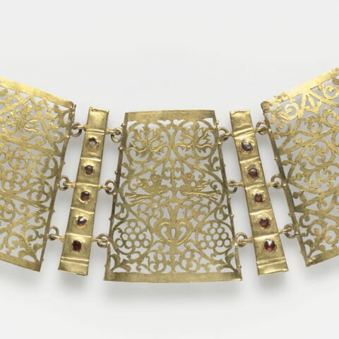 collier, image 8/20