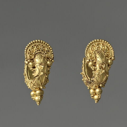 boucle d'oreille, image 2/3