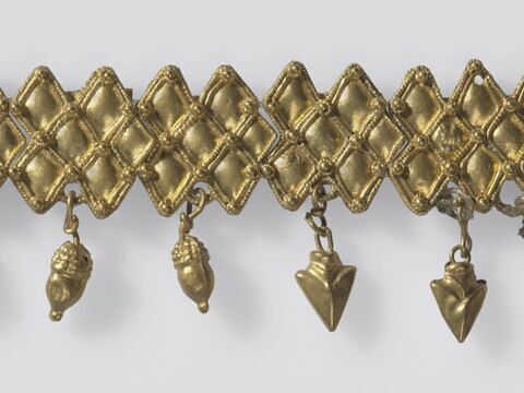 collier, image 2/4