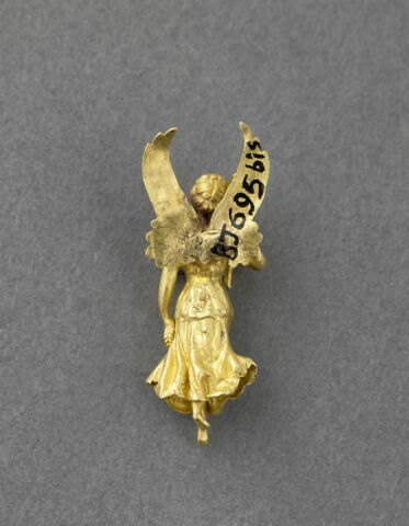 élément de boucle d'oreille, image 2/3