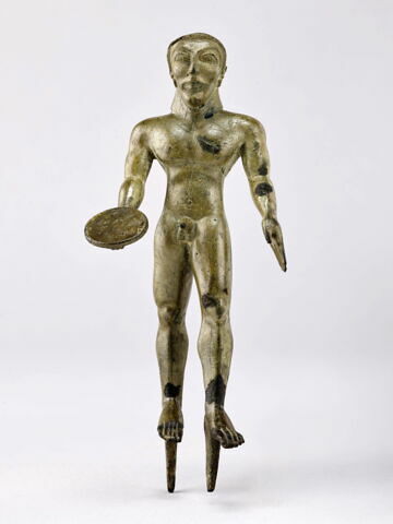 statuette