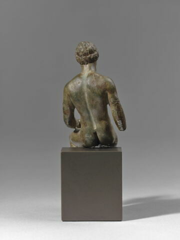 statuette, image 2/4