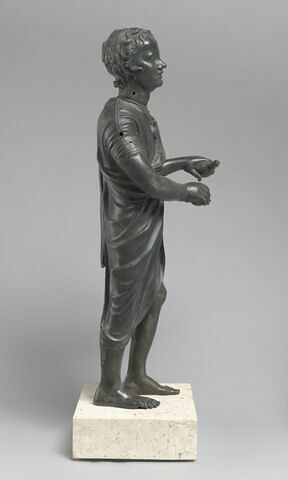 statue, image 3/6