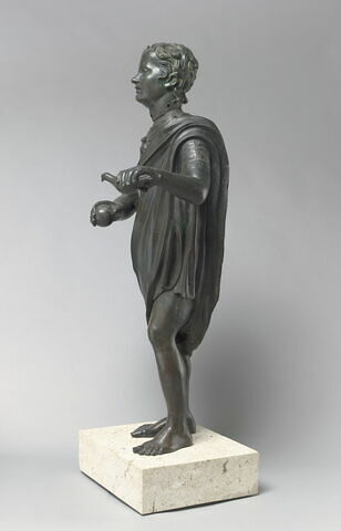 statue, image 5/6
