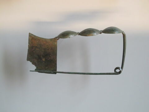 fibule, image 2/2