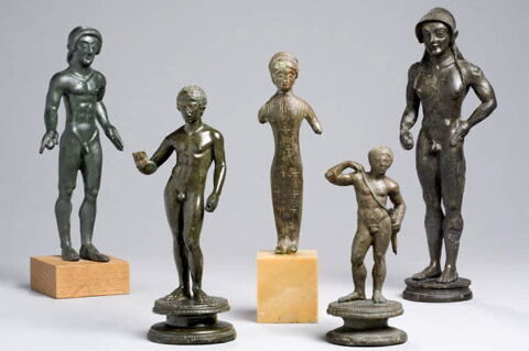 statuette, image 3/4