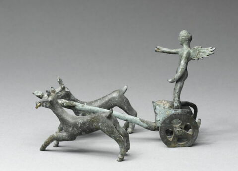 statuette, image 3/3