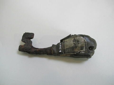 clef, image 2/2