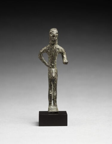 statuette, image 2/3