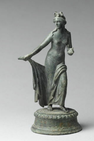 statuette