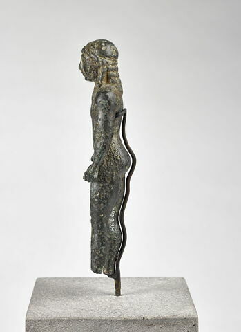 statuette, image 2/5