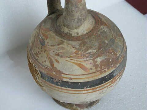 lagynos, image 2/2