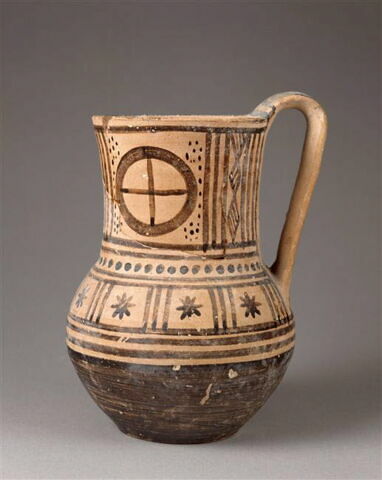 pichet, image 2/2