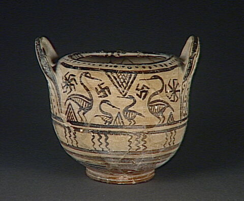 pyxis, image 2/2
