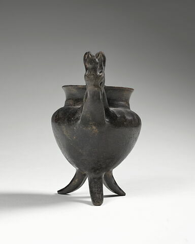 vase tripode, image 3/5