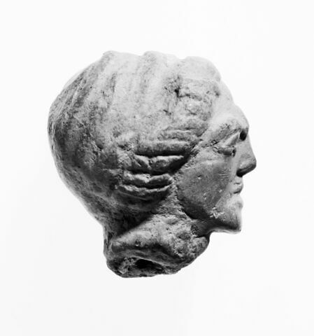 figurine, image 2/2