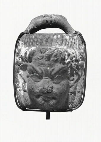 situle ; vase plastique, image 2/2