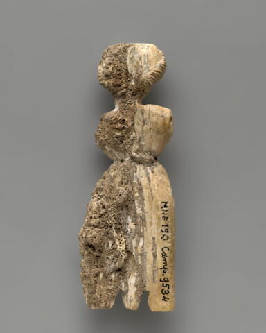 figurine, image 2/3