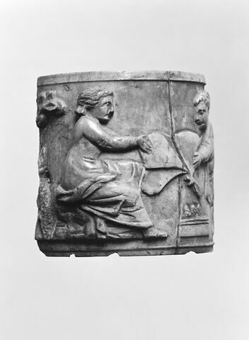 pyxis, image 2/3