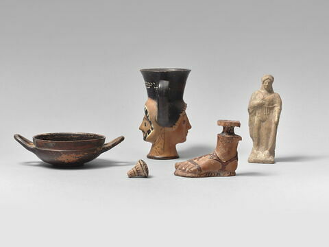 vase plastique ; figurine, image 1/3