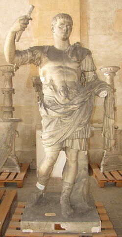 Tirage d'une statue de Domitien, dite "du Vatican"