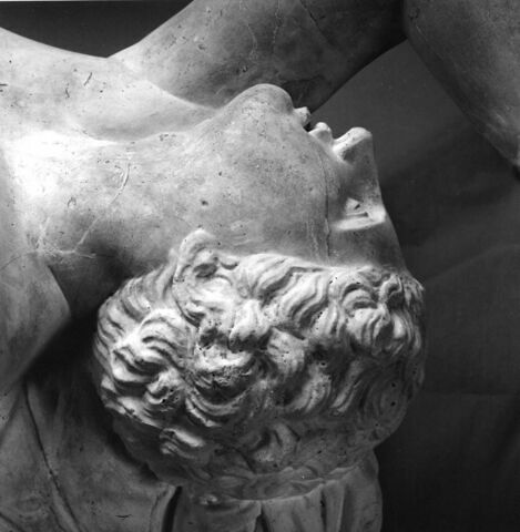 statue, image 4/4