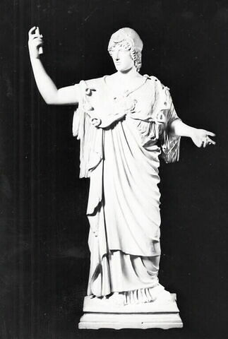 Tirage de la statue dite "Athéna Albani", ou “Athéna à la cunei”