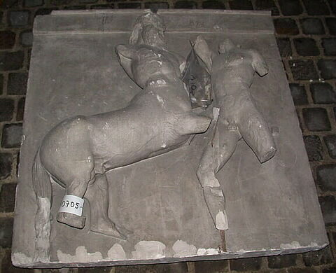 Tirage d’une métope représentant un centaure et un Lapithe, image 1/1