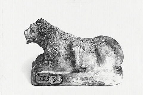 guttus ; vase plastique, image 2/2
