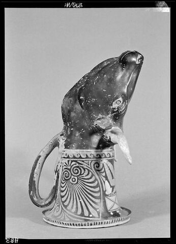rhyton, image 3/3