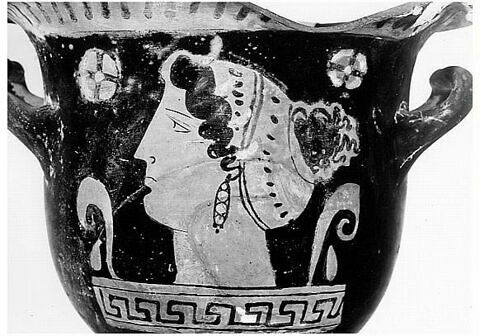 cratère, image 2/2