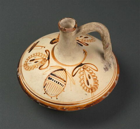 lagynos, image 3/3