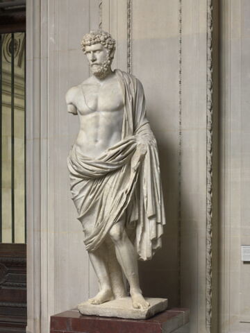 statue, image 3/15