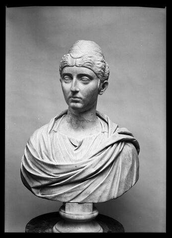 statue en buste, image 4/7